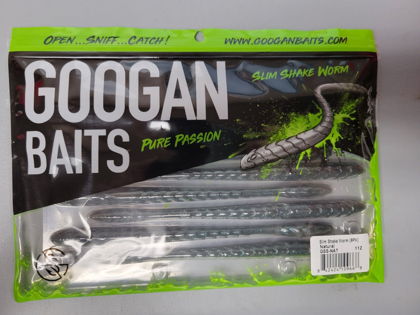 Googan Slim shake Worm Natural